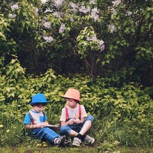 Moutte2023 site slides 1200x450px enfants...